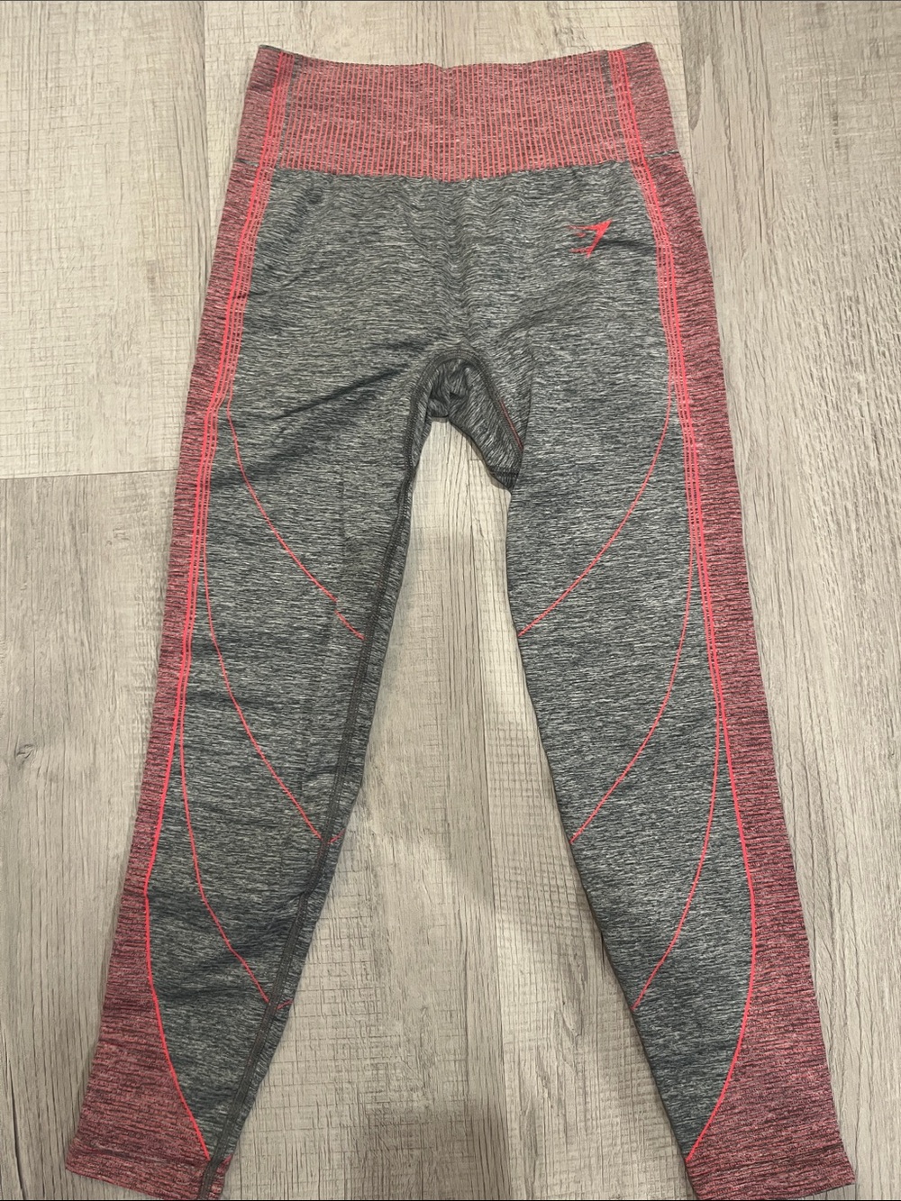 Gymshark Women’s Grey Pink Seam Detail Leggings | Athletic Workout Pants